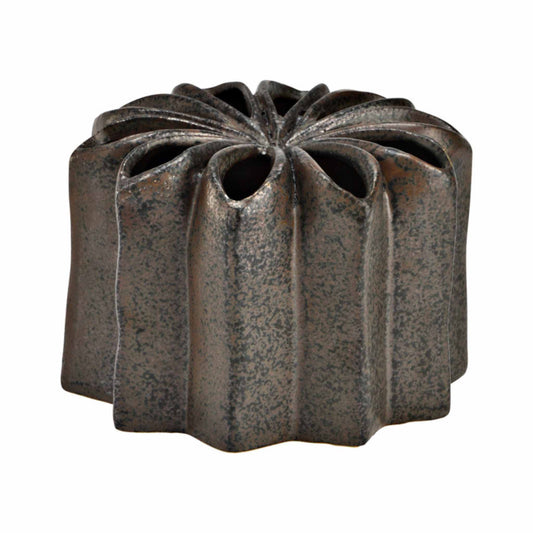 Anice Vase – Skulpturales Design in Antik-Bronze